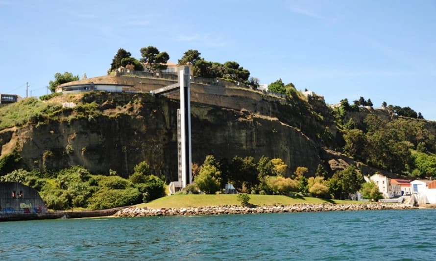 Jardim do Rio em Cacilhas, Almada
